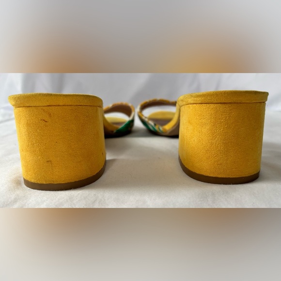 Lulus Yellow Green Tropical Print Heels Size 10 - Picture 6 of 7